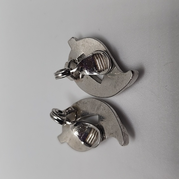 Monet Silver Clip Earrings Vintage - Picture 2 of 5